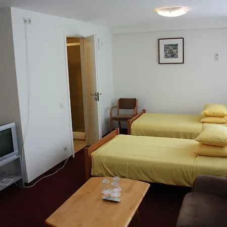 Hotel Madona 3*