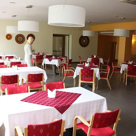 Hotel Madona Madona