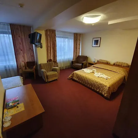 Hotel Madona 3* Madona